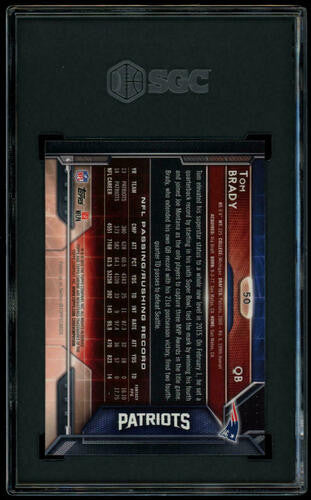 2015 Topps Chrome Tom Brady Green Refractor #50 SGC 9 MT
