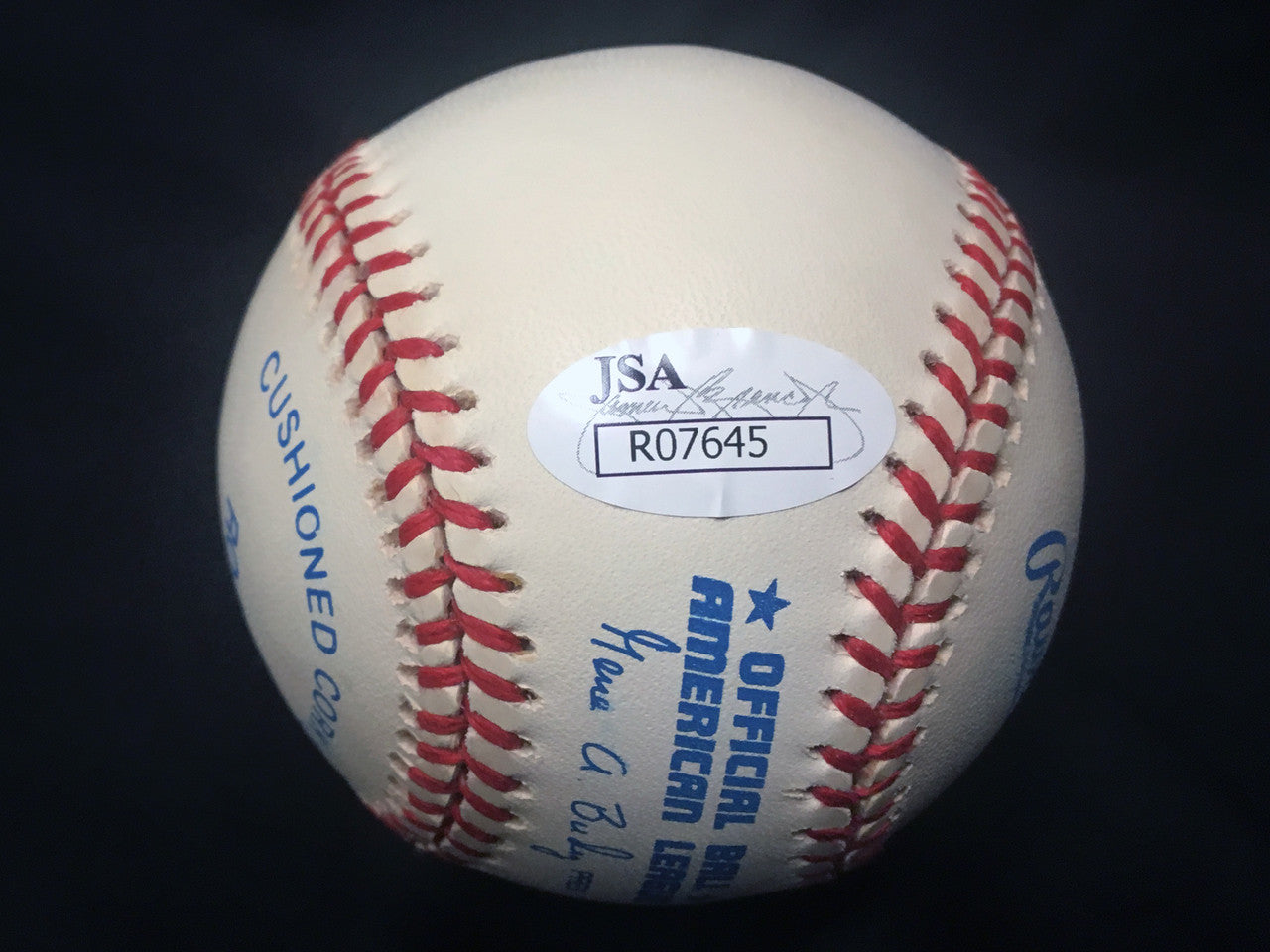 Minnie Mi??oso Autographed Baseball JSA Authentic