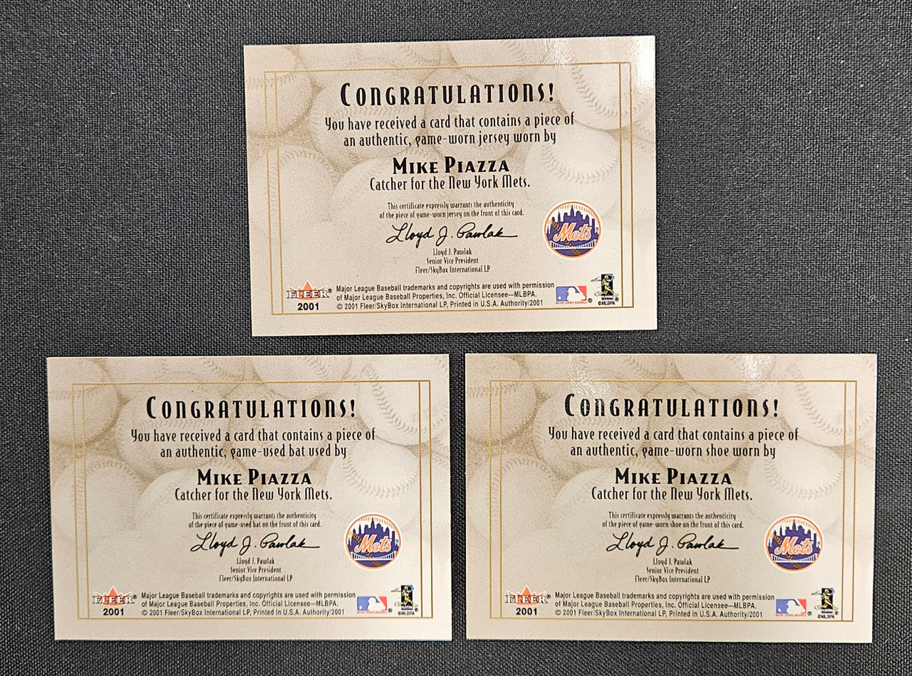 2001 Fleer Authority Mike Piazza Lot Of 3