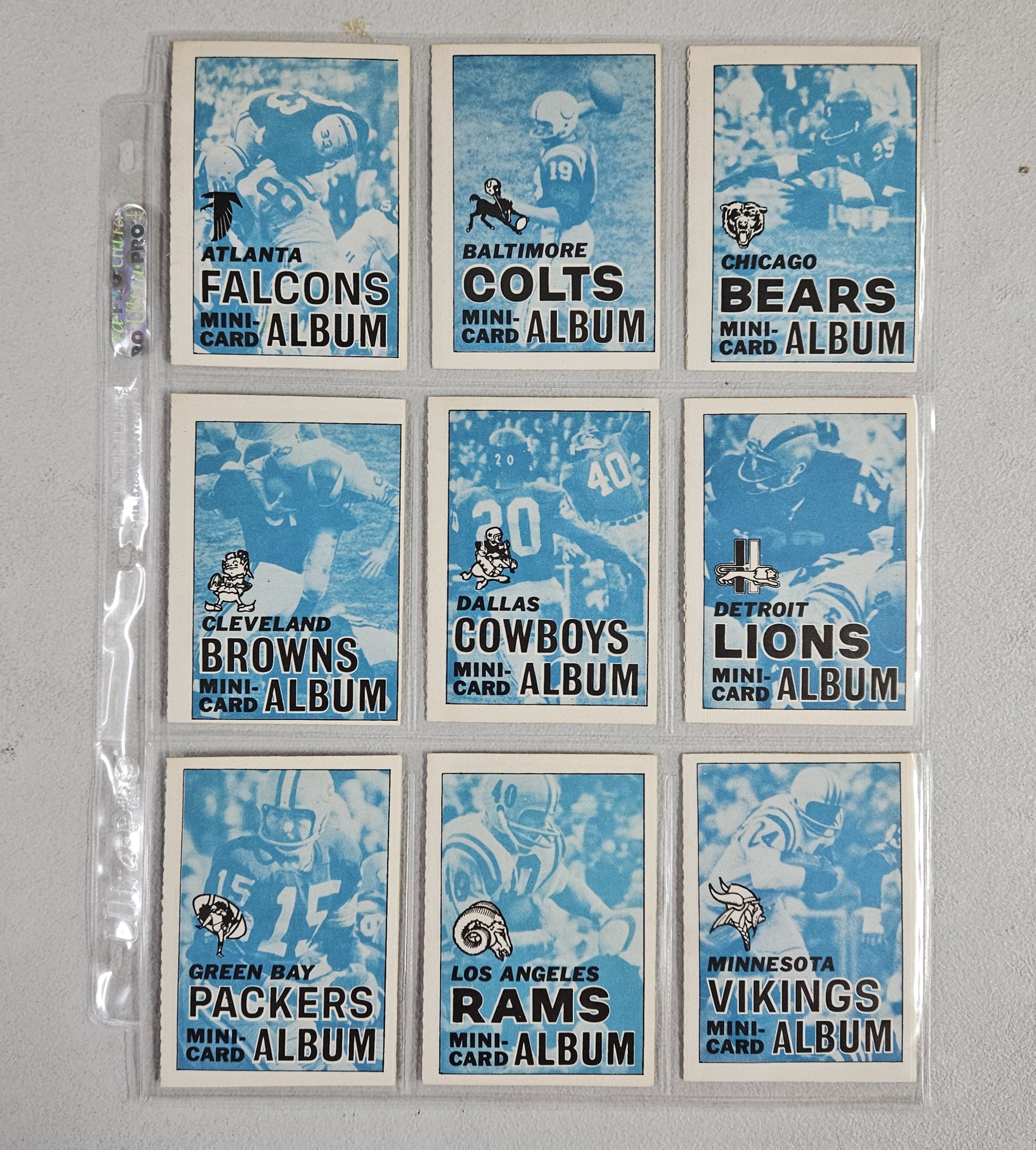 1969 Topps Football Booklet & Stamps 4 in 1 Complete Sets EX-MT/NM