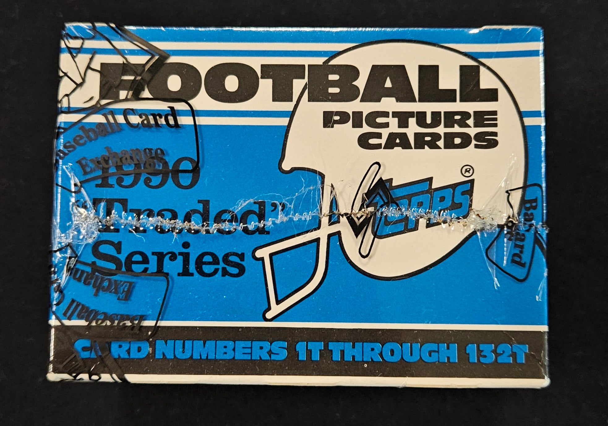 1990 Topps Traded Football Complete Factory Set BBCE Wrapped