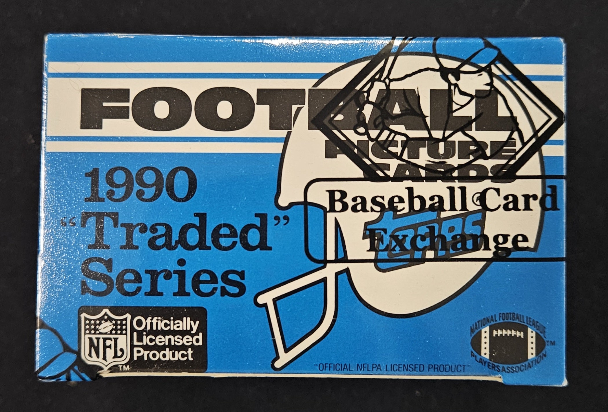 1990 Topps Traded Football Complete Factory Set BBCE Wrapped