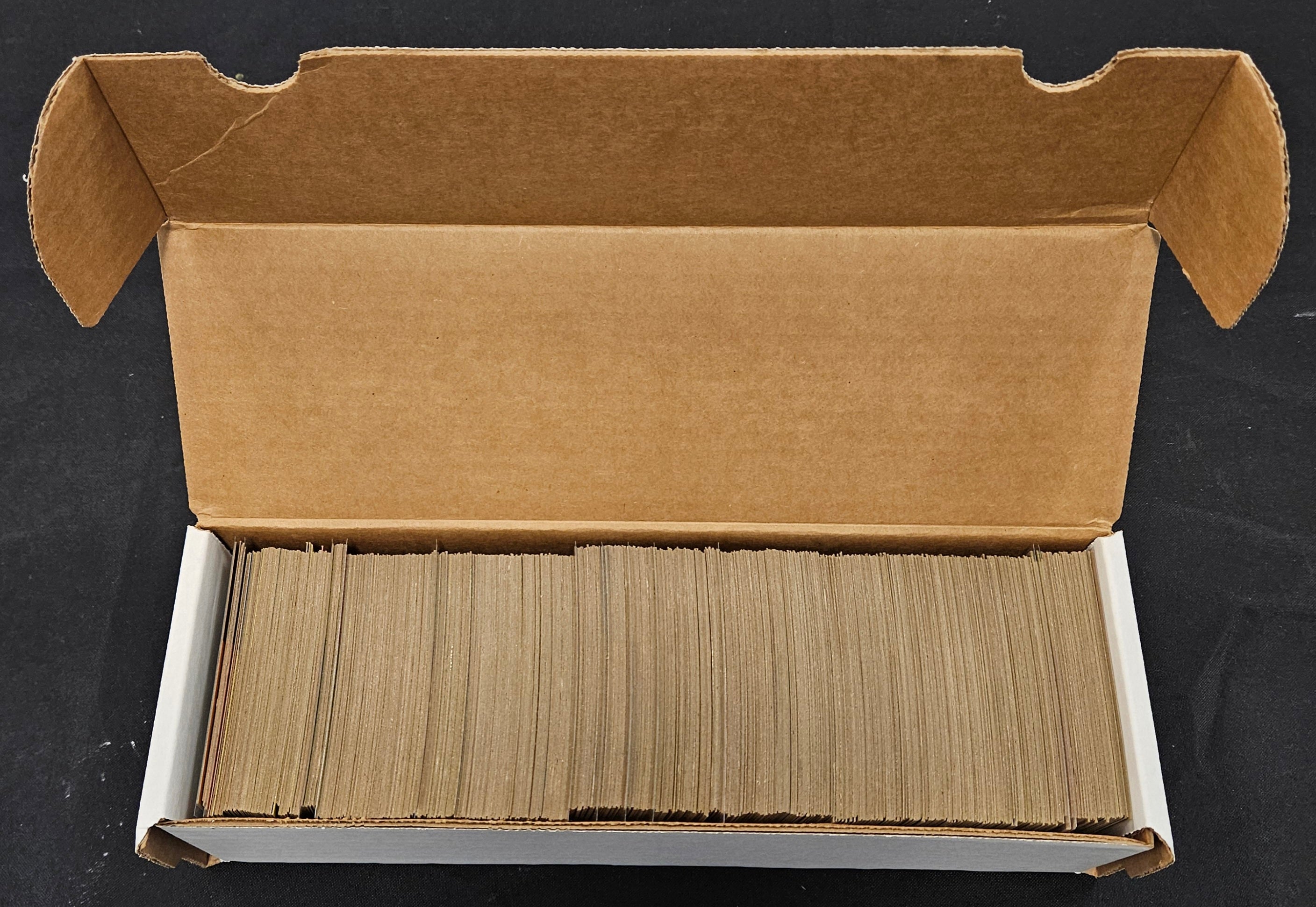 1975 Topps Baseball Complete Set (660/660) EX/MT-NM (Aaron Creased)