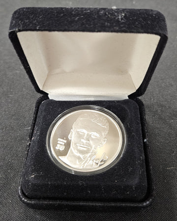 Highland Mint Dominik Hasek One Troy Ounce .999 Fine Silver Medallion Coin /2000