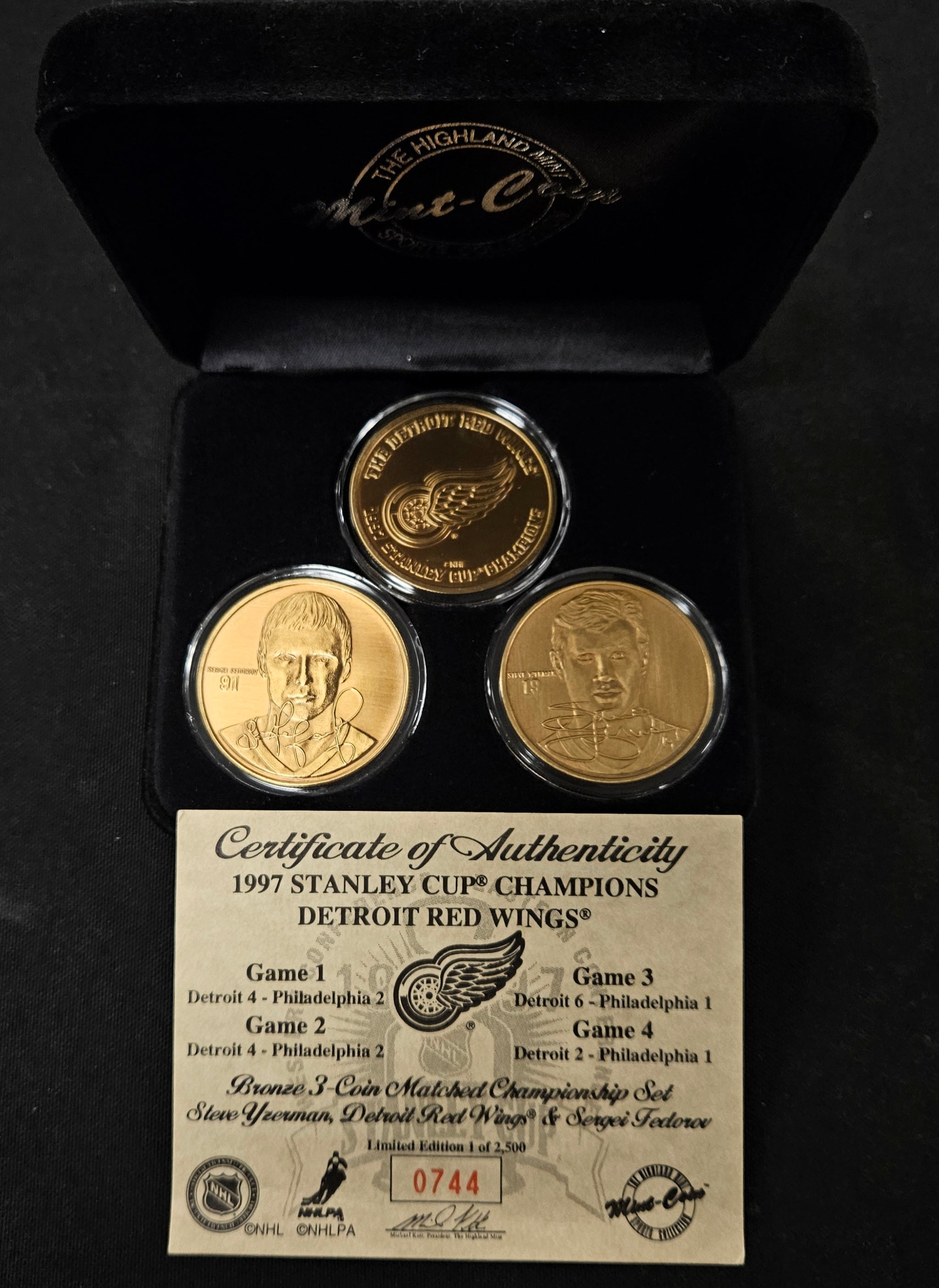 1997 Highland Mint Steve Yzerman/Sergei Fedorov/ Bronze 3-Coin Set /2500