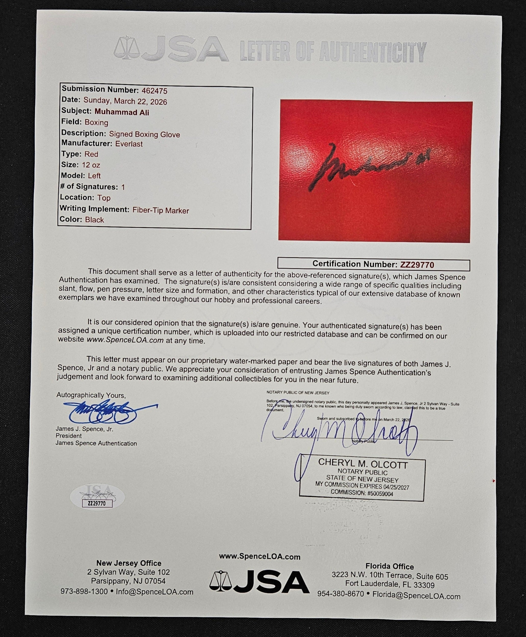 Muhammad Ali Signed Autographed Everlast Boxing Glove JSA Authentic *770