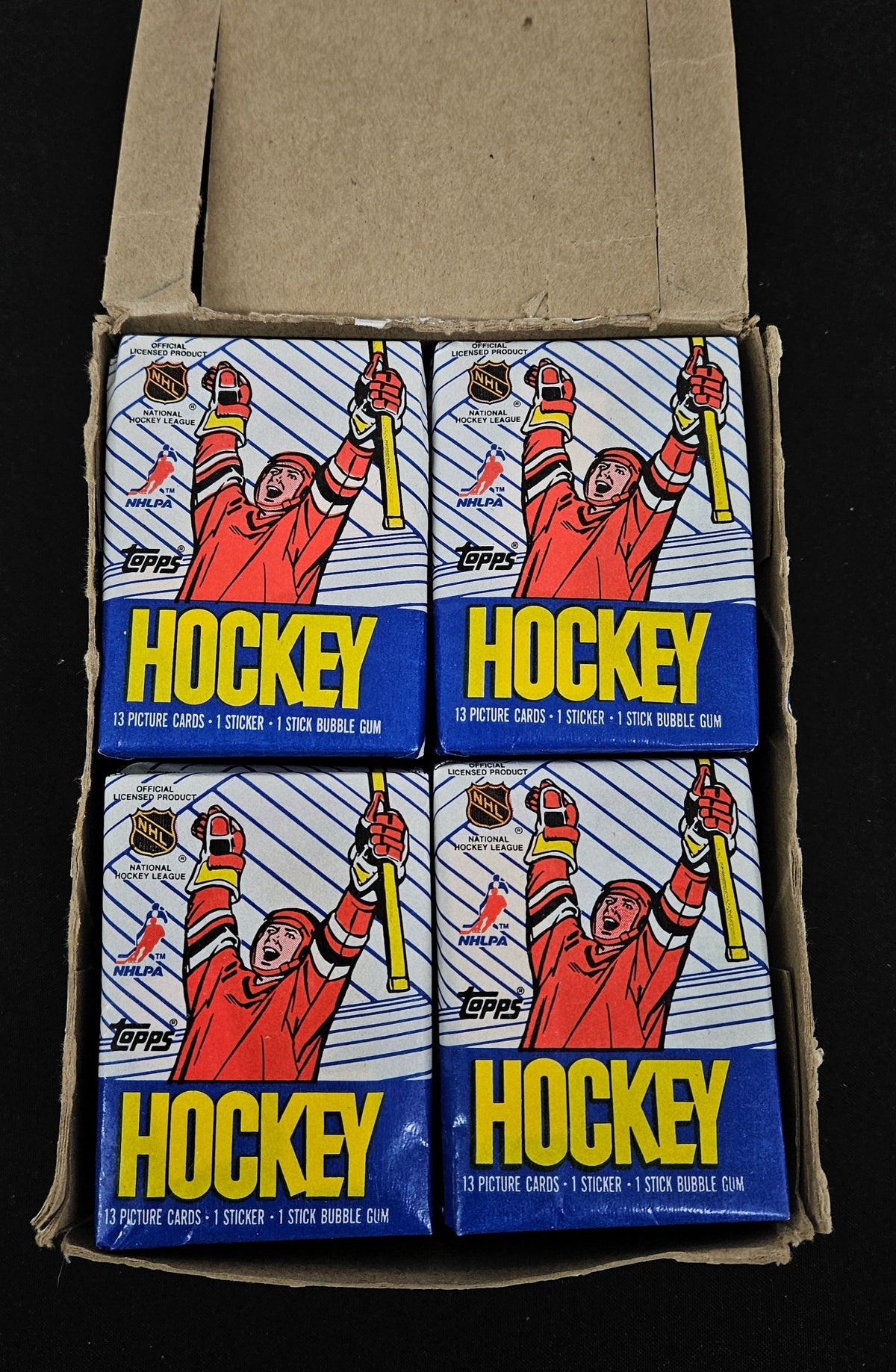 1989-90 Topps Hockey Wax Box / 36 Sealed Packs