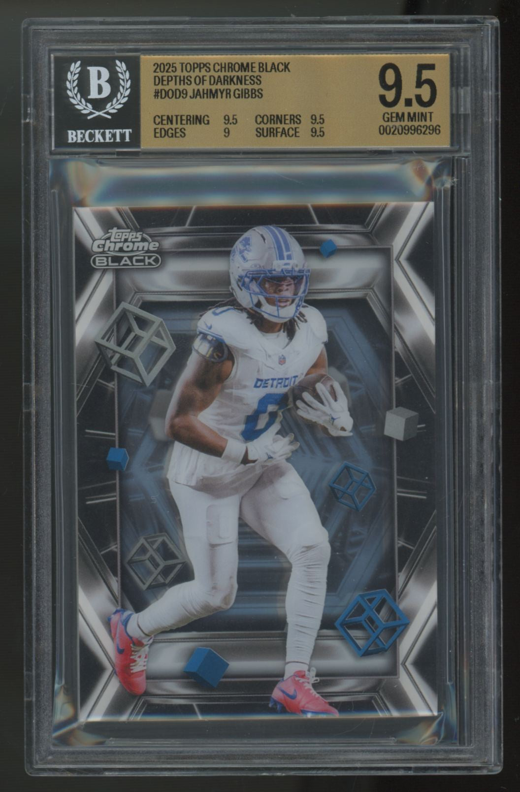 2025 Topps Chrome Black Jahmyr Gibbs Depths of Darkness SSP #DOD-9 BGS 9.5