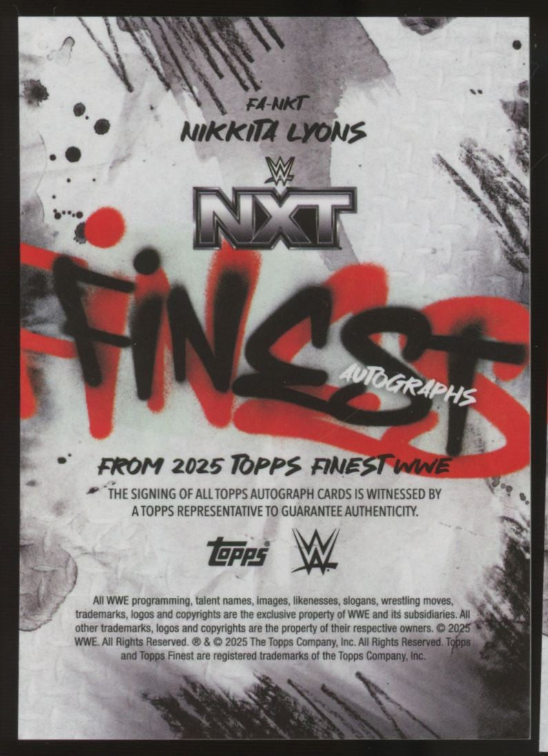 2025 Topps Finest WWE Nikkita Lyons Finest Autographs Gold Refractor /50 #FA-NKT