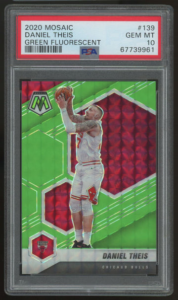 2020/21 Mosaic Daniel Theis Green Fluorescent /10 #139 PSA 10