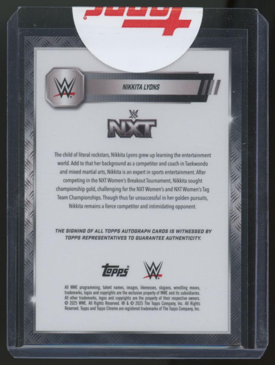 2025 Topps Chrome WWE Nikkita Lyons Black Refractor Auto /10 #171