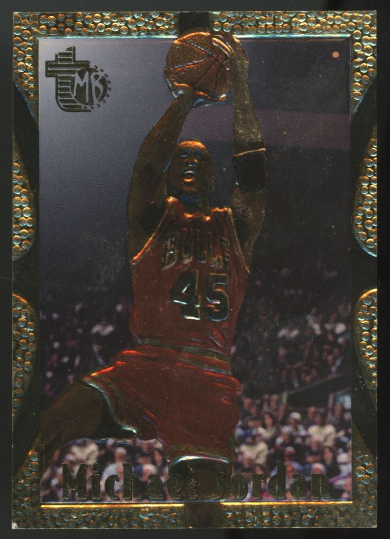 1994-95 Topps Embossed Michael Jordan Golden Idols #121