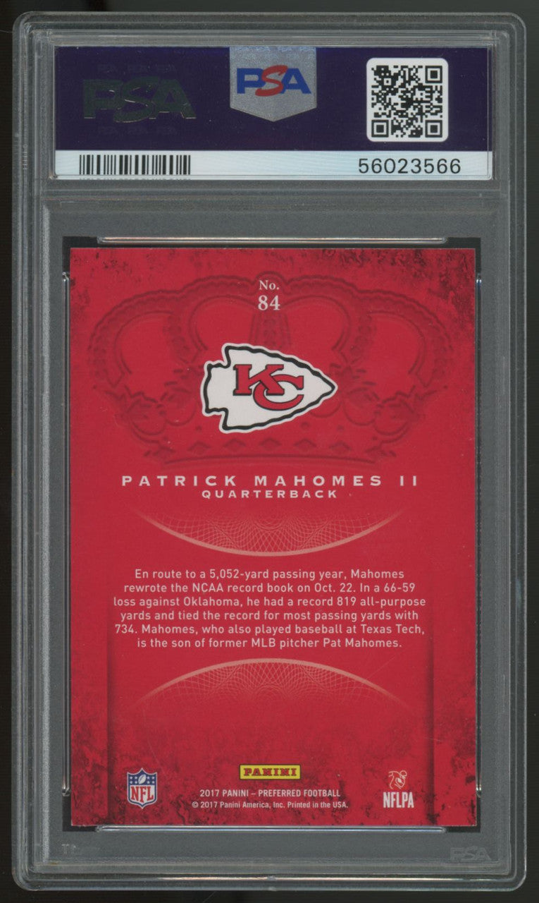 2017 Panini Crown Royale Patrick Mahomes RC #84 PSA 9