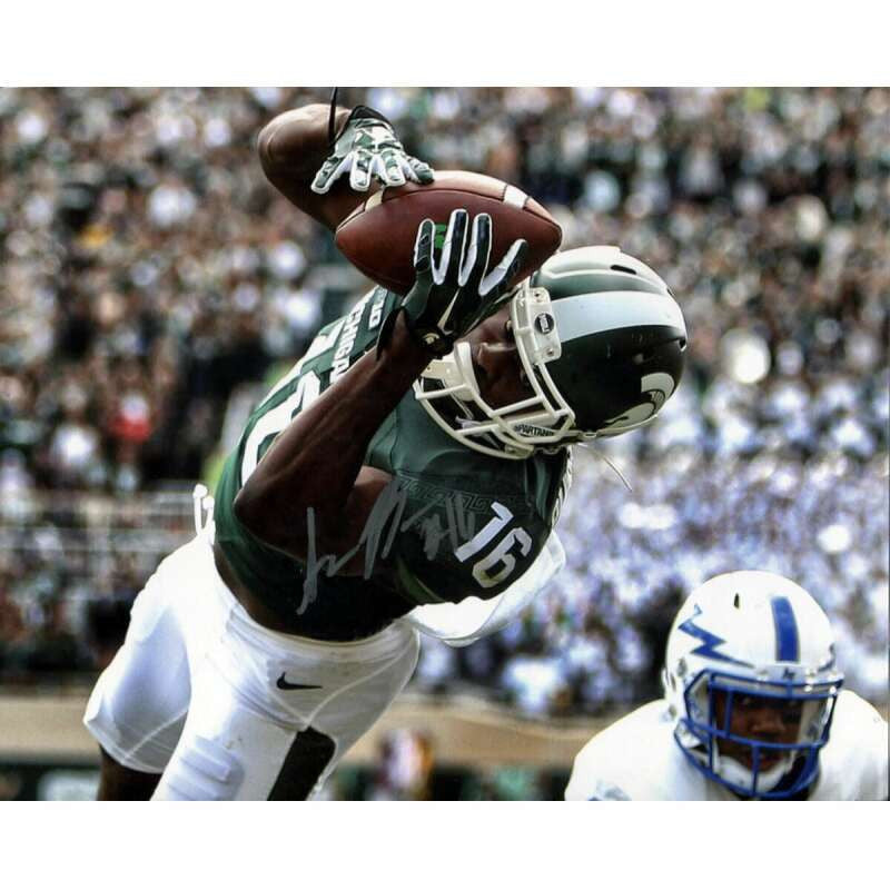 Aaron Burbridge Autographed Diving Catch vs. Air Force - Matte 8x10