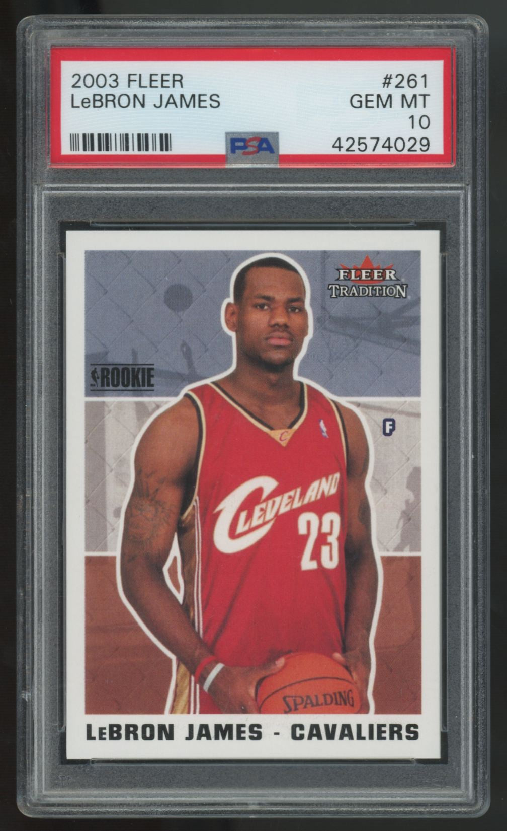 2003-04 Fleer Tradition LeBron James RC #261 PSA 10
