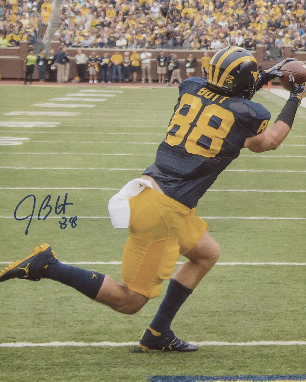 Jake Butt Autographed 16x20 Photograph - Catch