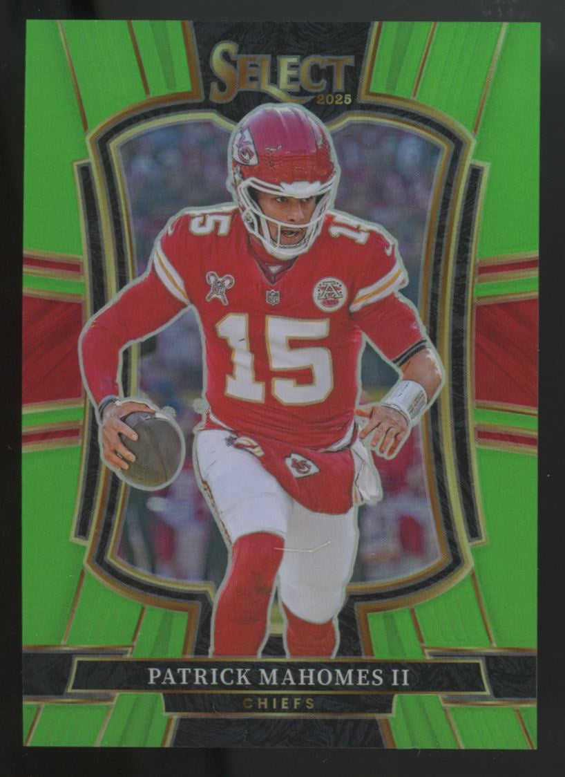2025 Panini Select Patrick Mahomes II Premier Level Neon Green Prizm /49 #107