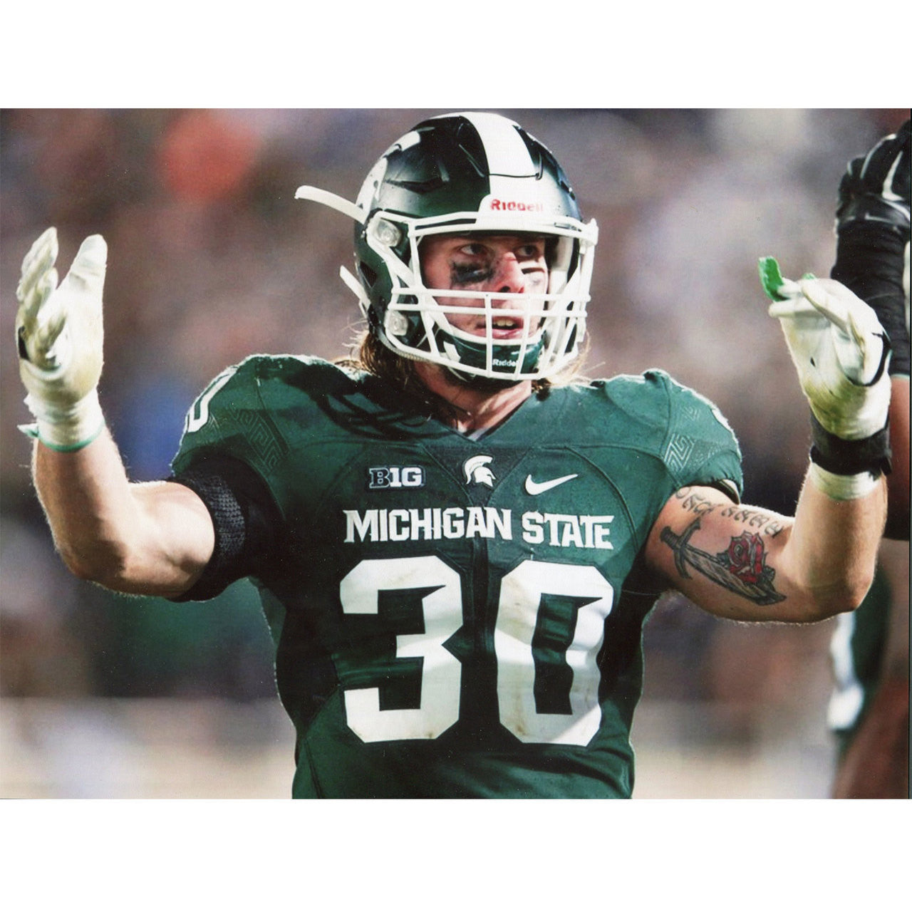 Riley Bullough Autographed 8x10 Photograph - Arms