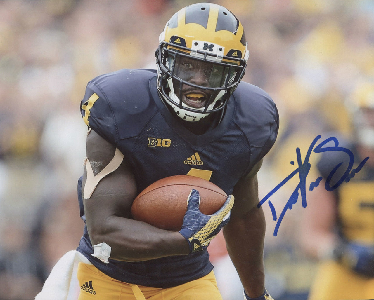 De'Veon Smith Autographed 8x10 Photograph - A