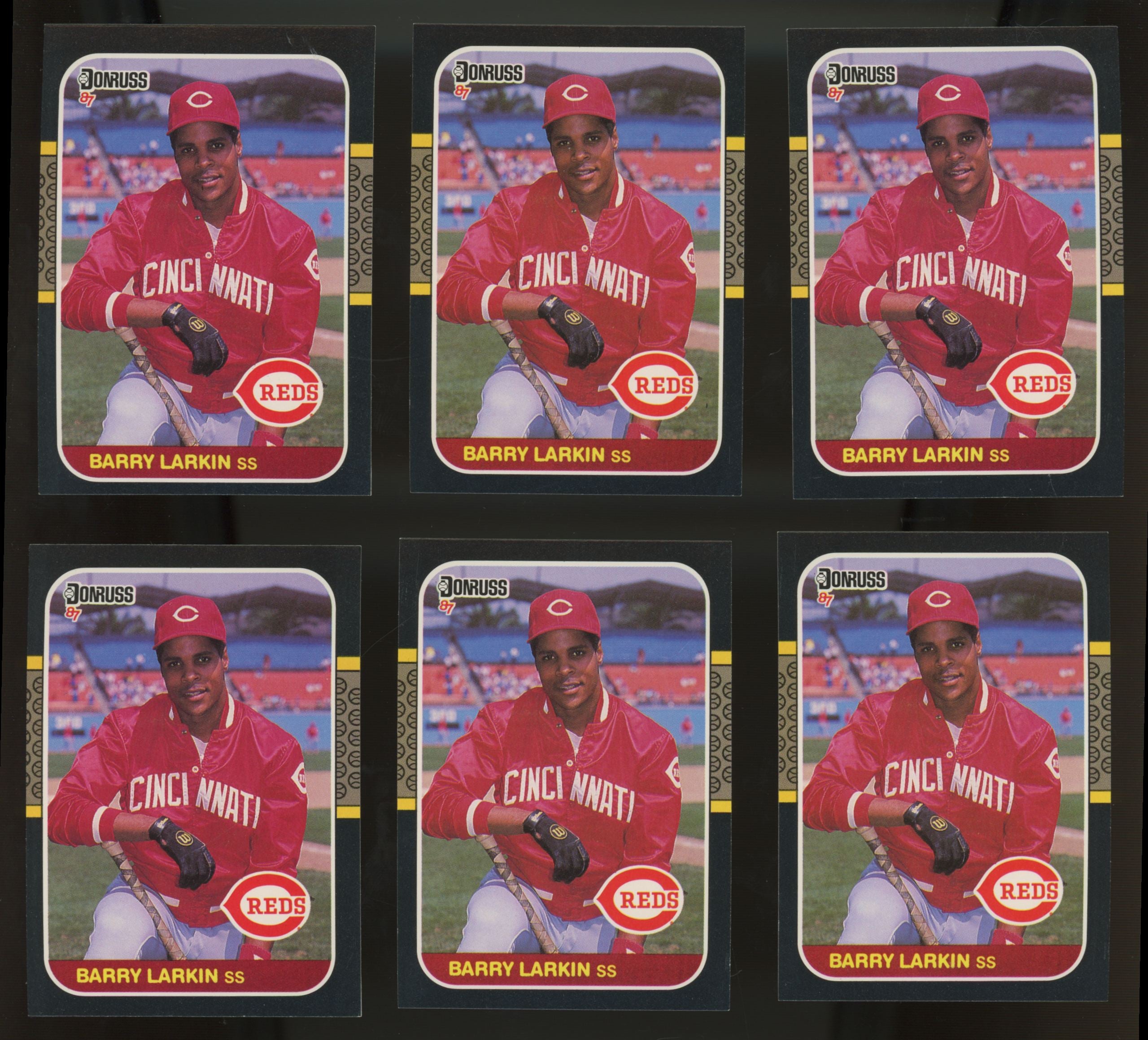 1987 Donruss Barry Larkin RC #492 (Lot of 33)