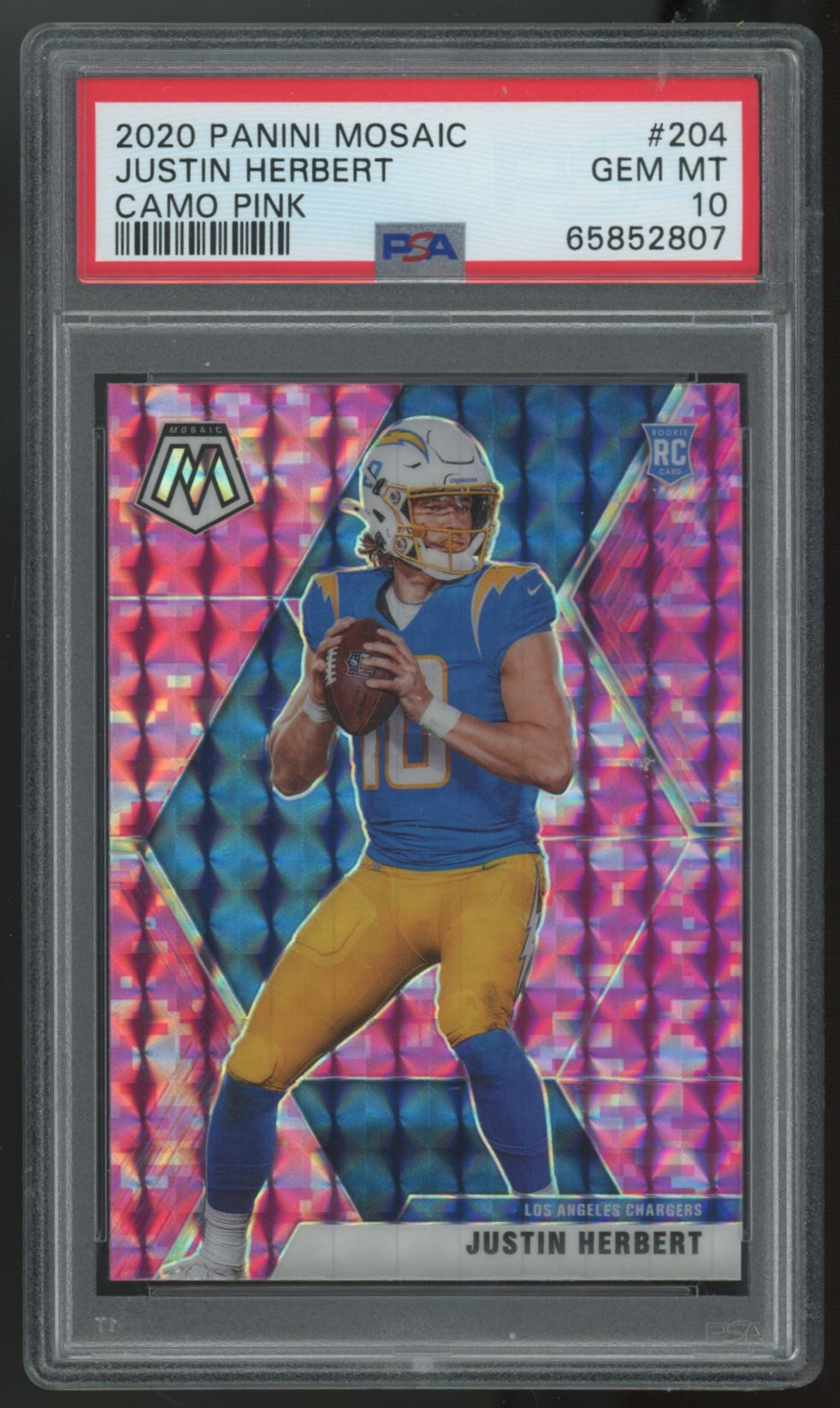 2020 Panini Mosaic Justin Herbert RC Camo Pink #204 PSA 10