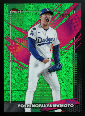 2026 Topps Finest Yoshinobu Yamamoto Rare Green Mini-Diamond /99 #215