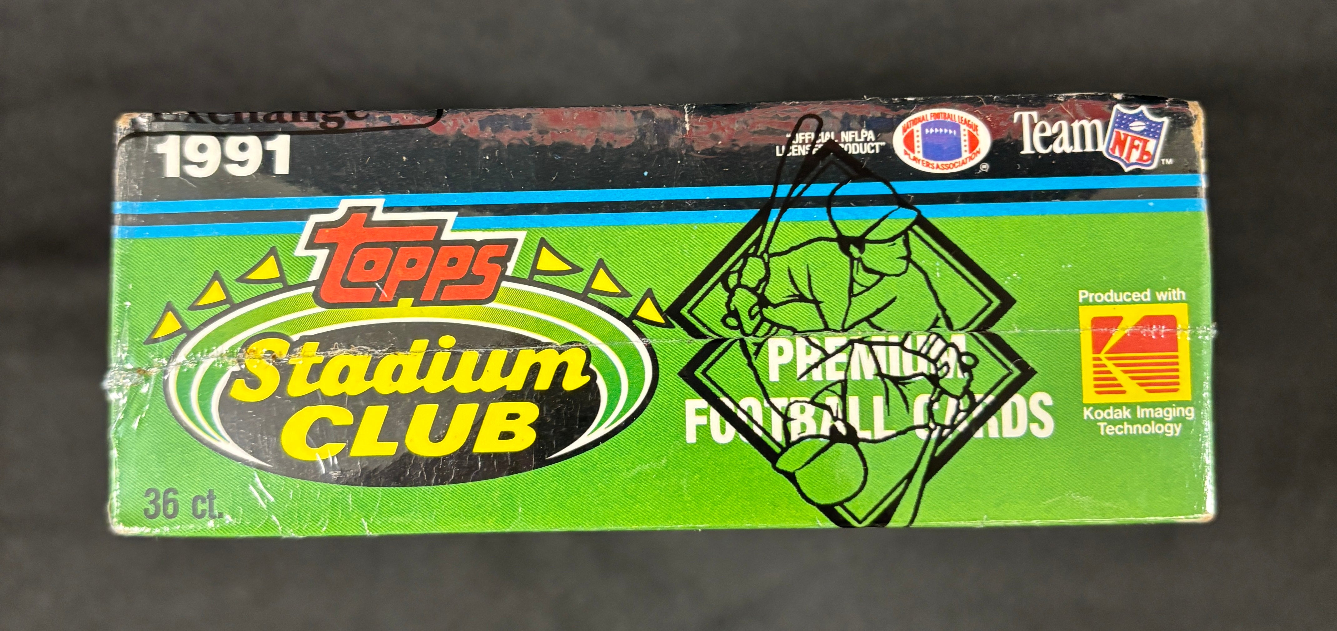 1991 Topps Stadium Club Football Box BBCE Wrapped/Sealed