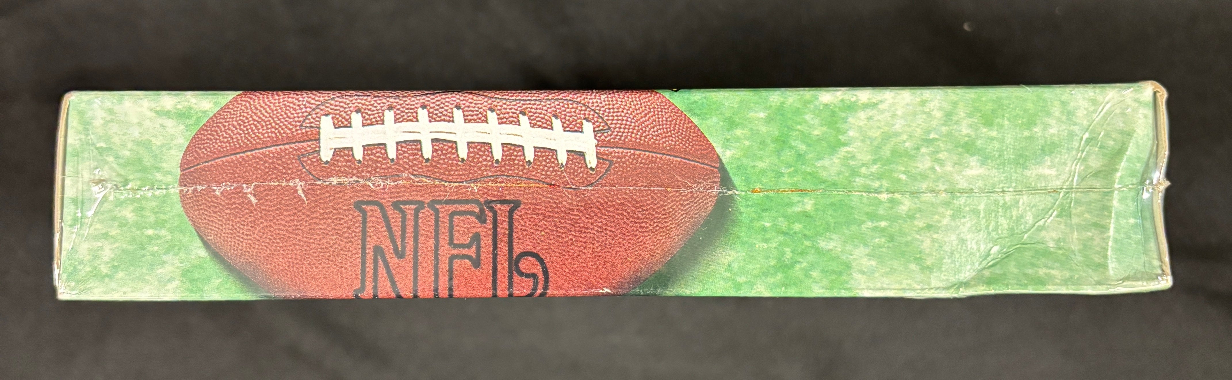 1994 Fleer Football Cello Box BBCE Wrapped/Sealed