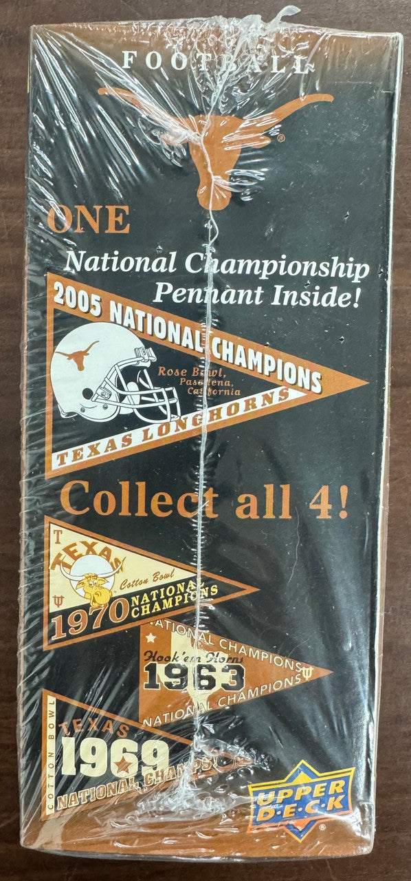 2011 Upper Deck University of Texas Football Blaster Box Factory Sealed