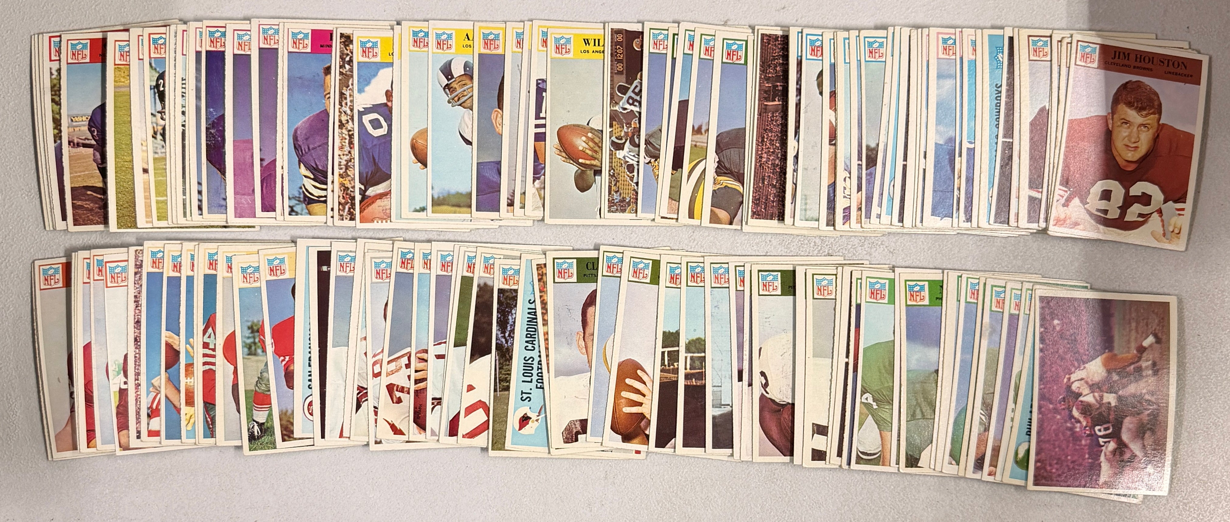 1966 Philadelphia Football Near Complete Set (192/198) EX-NM