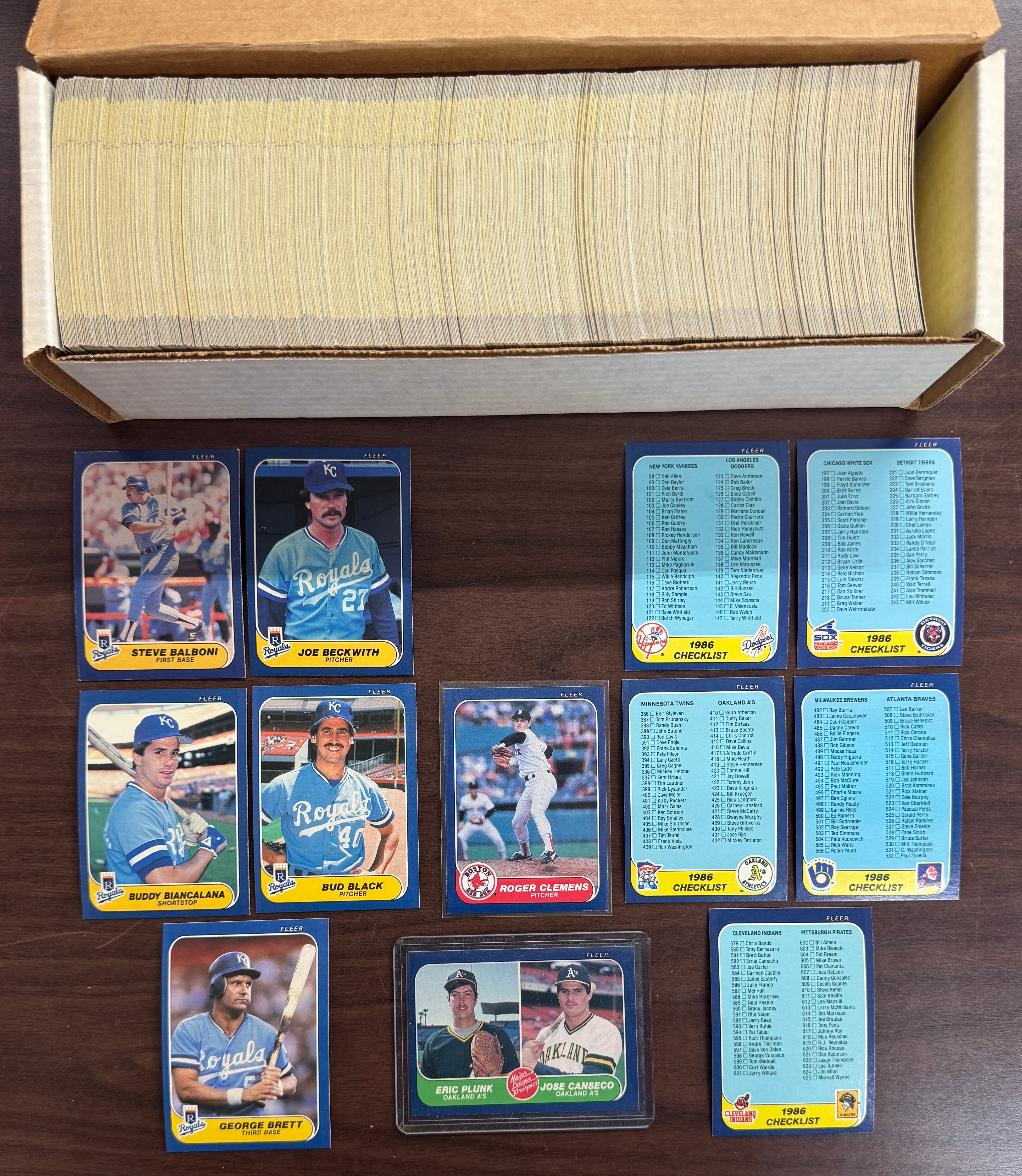 1986 Fleer Baseball Complete Set (660) NM
