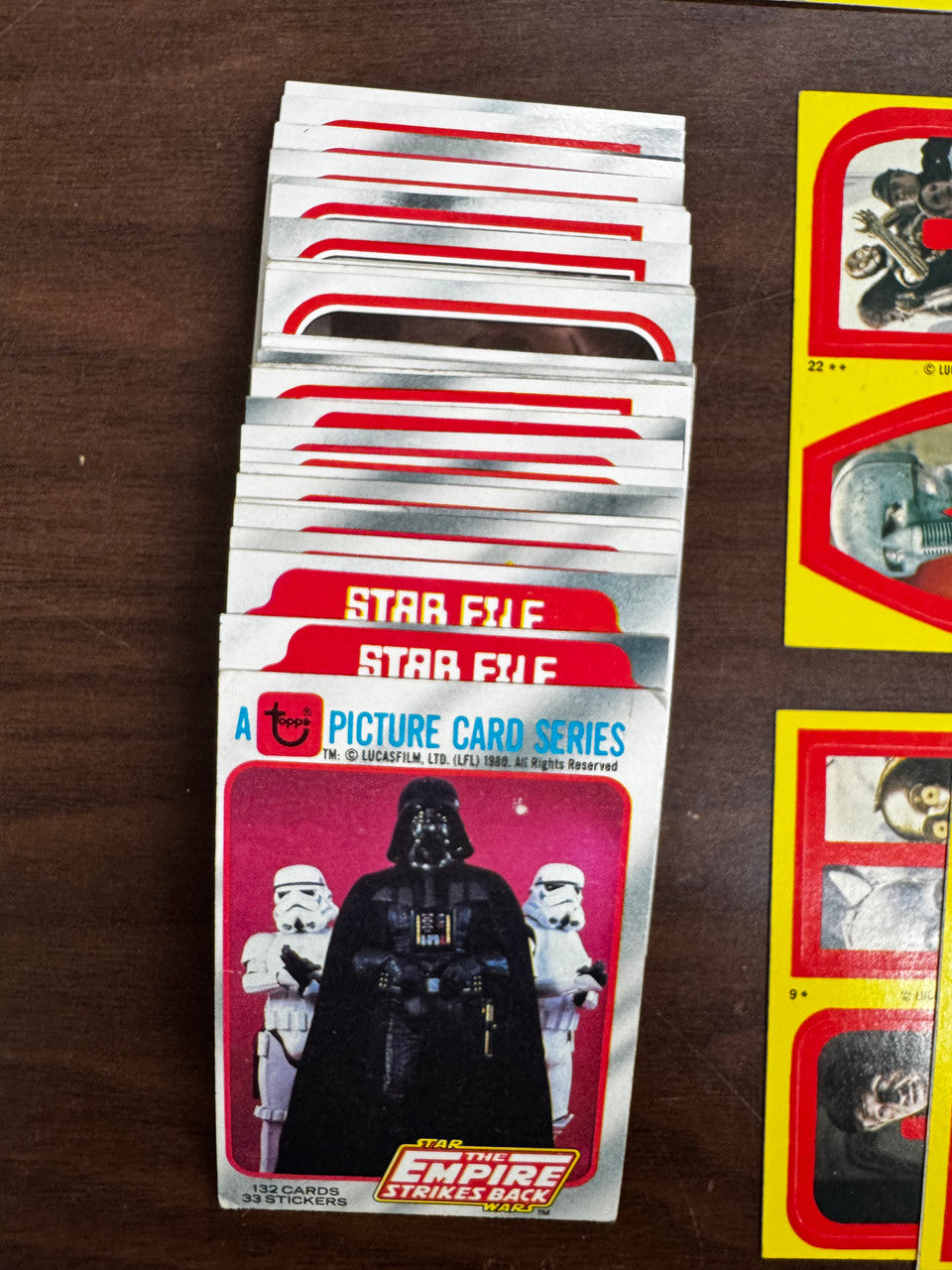 1980 Topps Empire Strikes Back Series 1 Complete Set (132) W/ Stickers (33) EX