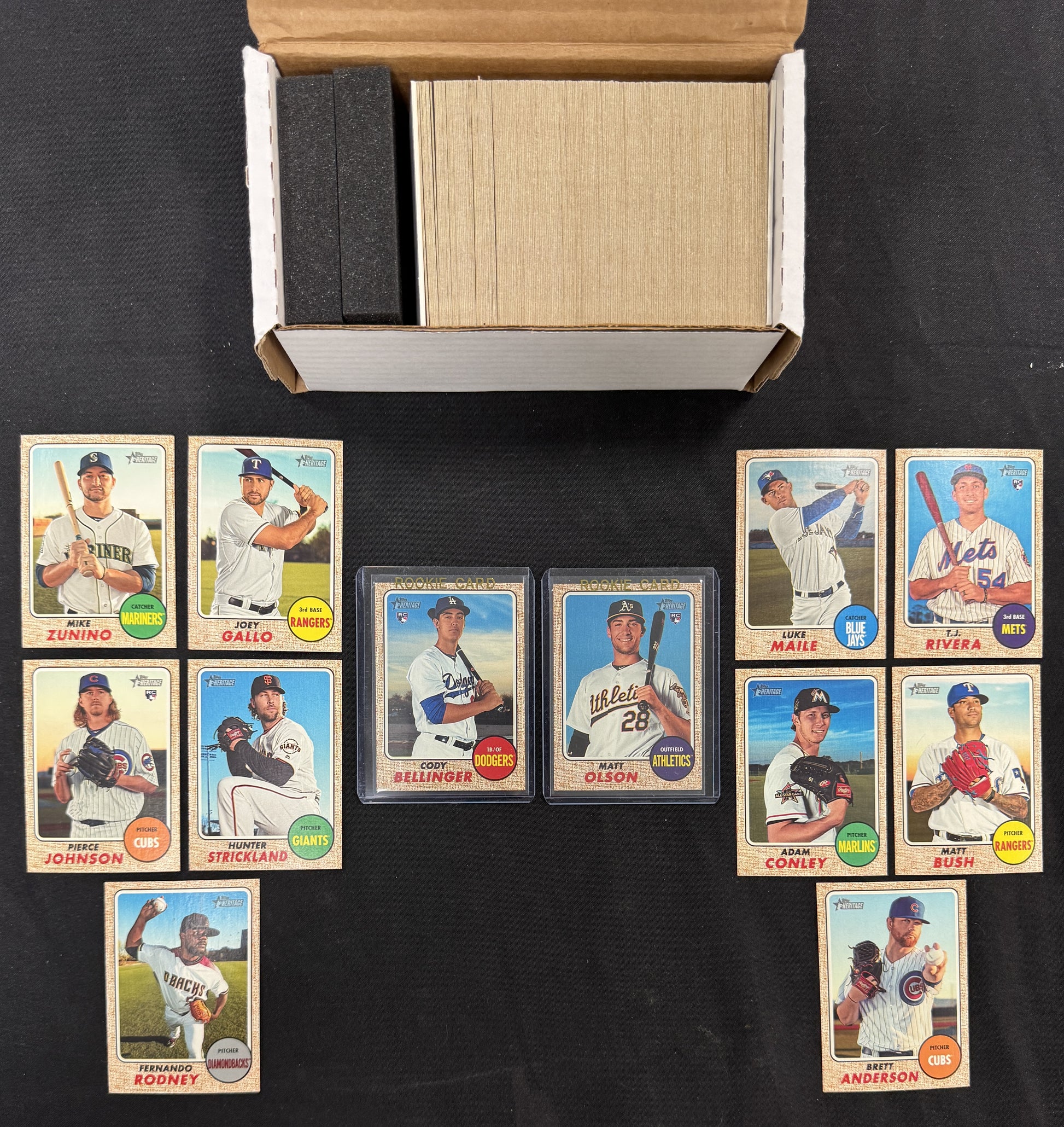 rare baseball cards 2017 2017 Topps Heritage High Number Baseball Set (501-700) NM – LegendsSportsGames