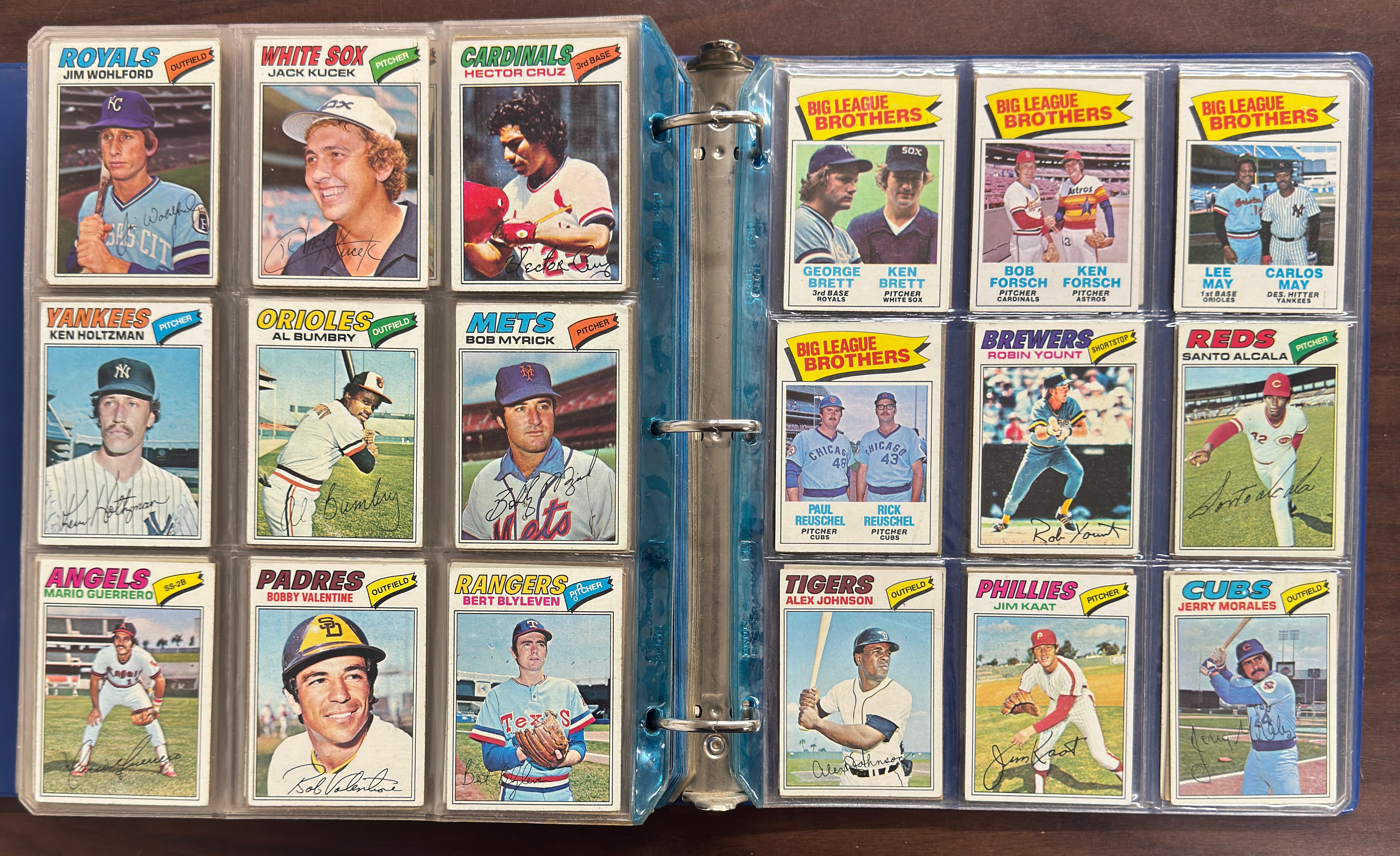1977 Topps Baseball Near Complete Set in Binder VG-VG/EX