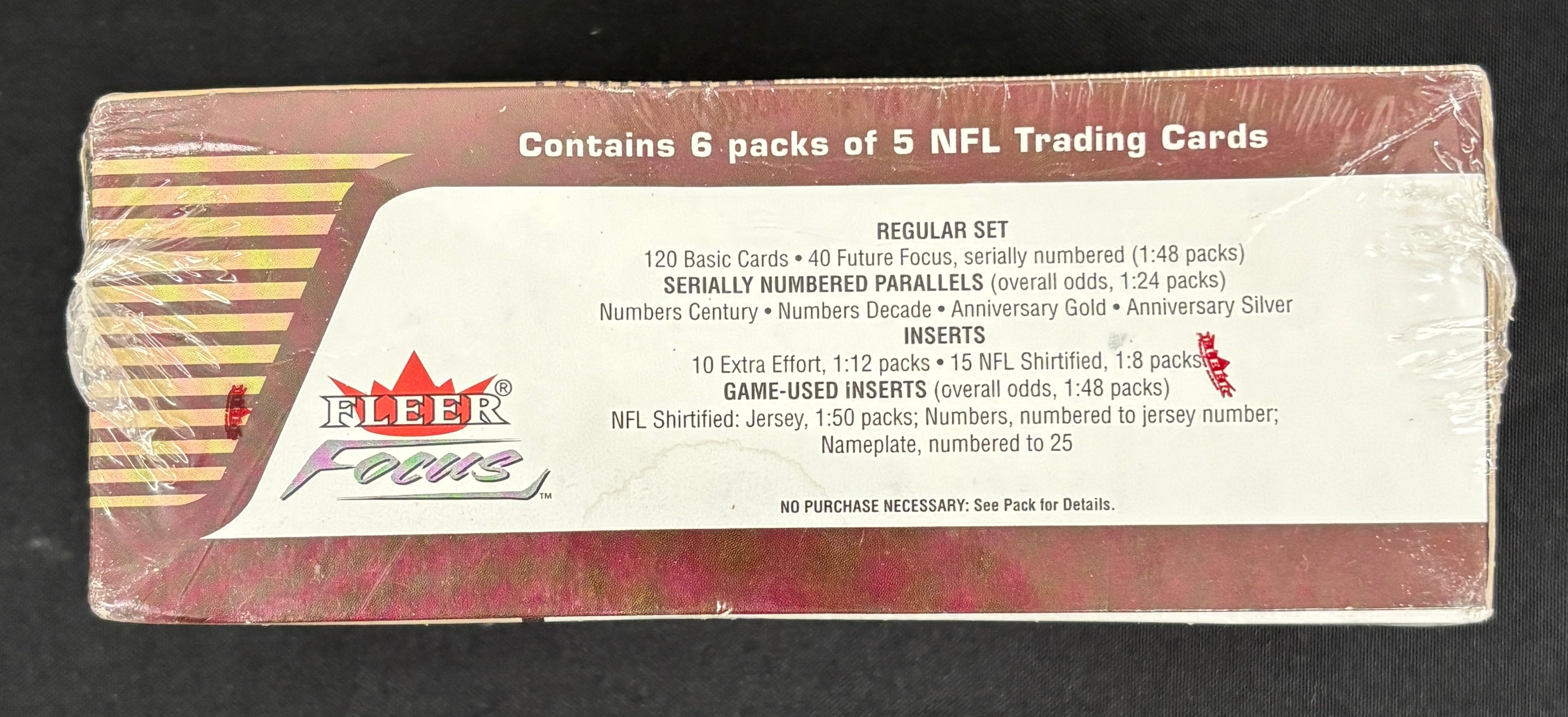 2003 Fleer Focus Football Value Blaster Box Factory Sealed