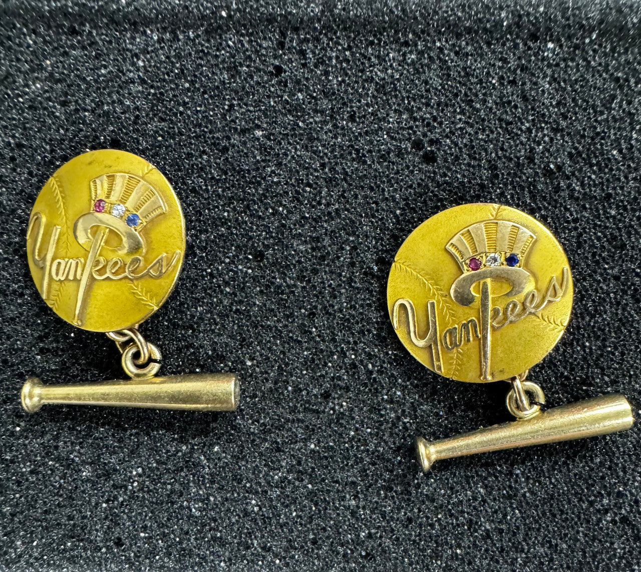 1950 New York Yankees World Series Champions 10K Gold Cuff Links w/ Jewels