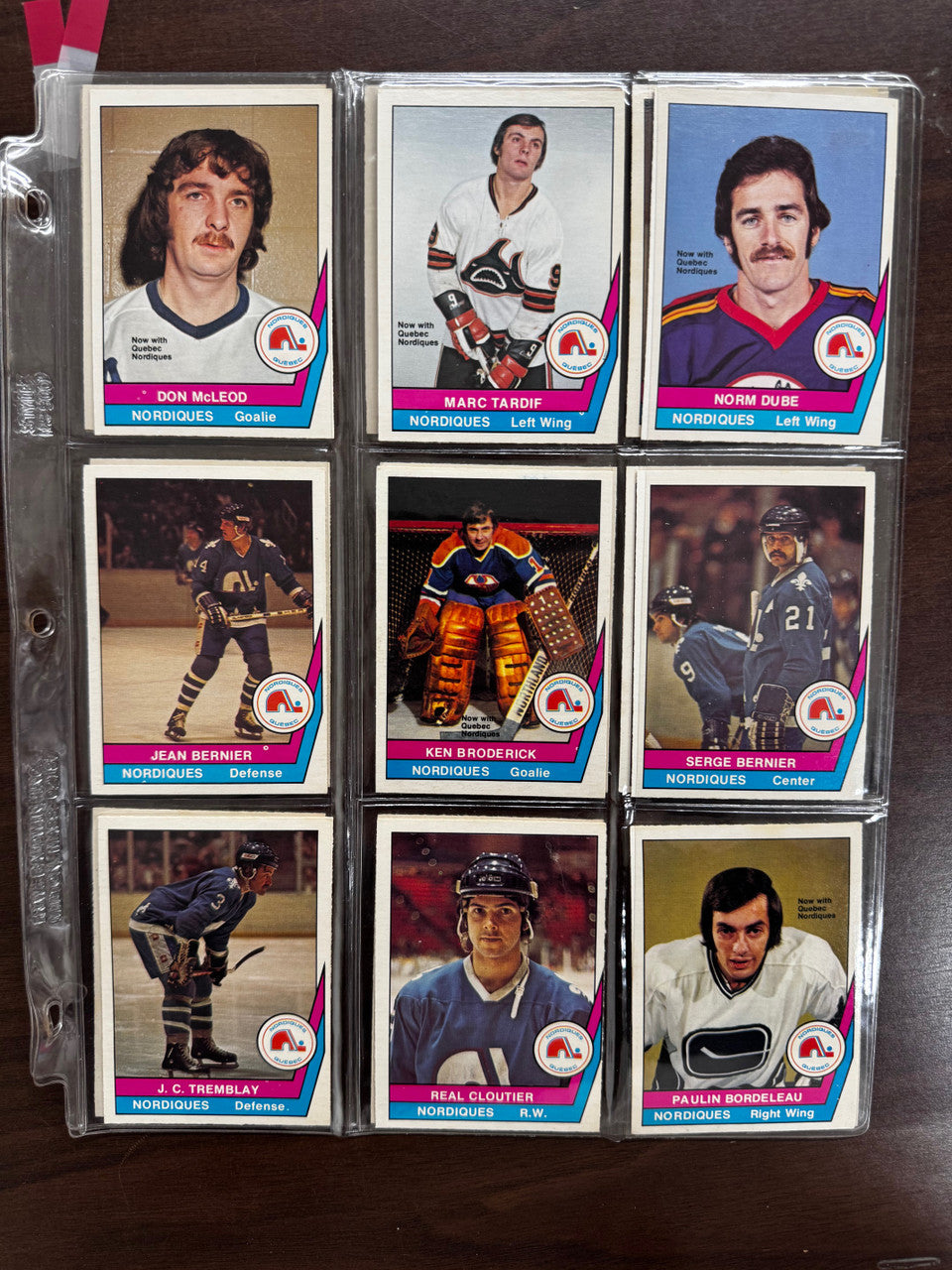 1977-78 O-Pee-Chee WHA Hockey Complete Set (66) EX/MT-NM