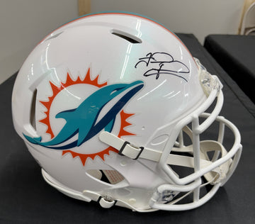 Tua Tagovailoa Signed Autographed Helmet Authentic Fanatics Cert