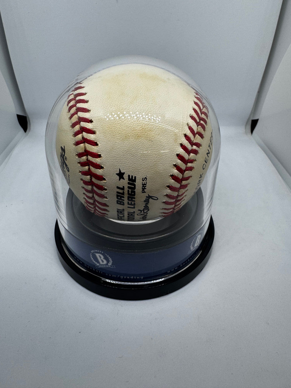 Johnny Bench Signed Autographed Rawlings ONL Baseball BAS Encapsulated
