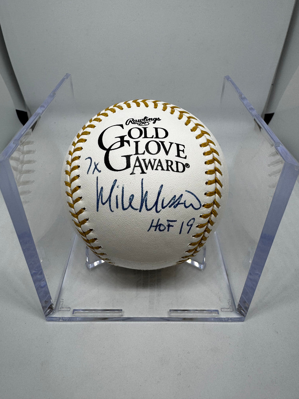 Mike Mussina Signed Autographed Rawlings Official Gold Glove Award Baseball JSA
