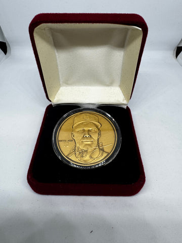 Highland Mint Chipper Jones Bronze Commemorative Coin In Case #02858