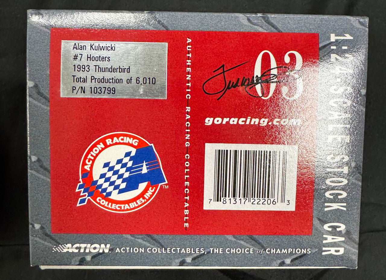 Action Racing Alan Kulwicki #7 1993 Hooters Ford Thunderbird 1:24