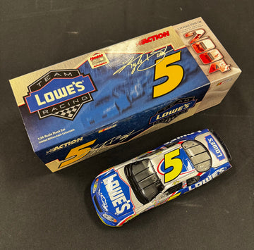 Action Racing Kyle Busch #5 2004 Lowe's Chevrolet Monte Carlo 1:24 Rookie Year