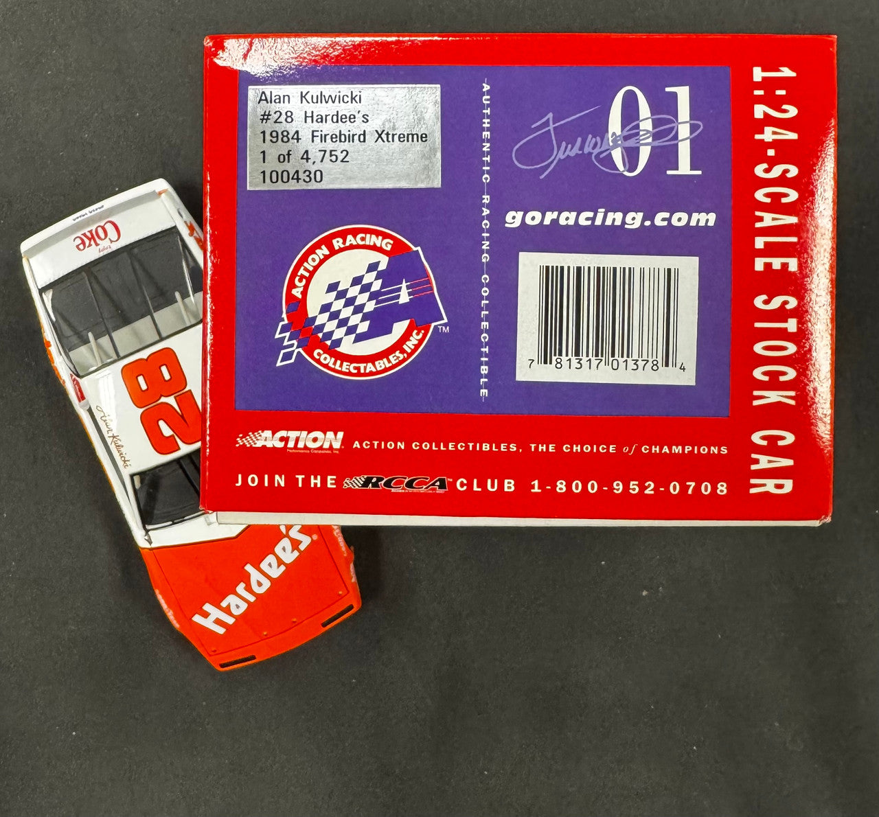 Action Racing Alan Kulwicki #28 1984 Pontiac Firebird Xtreme Series 1:24