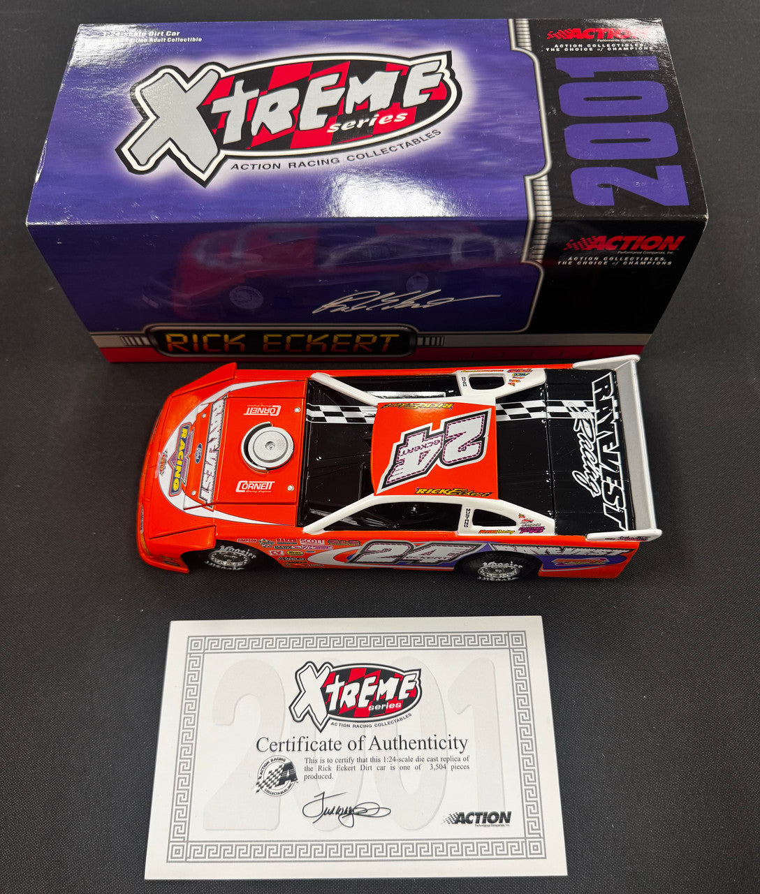 Action Racing Rick Eckert #24 2001 Raye Vest Dirt Car Xtreme Series 1:24
