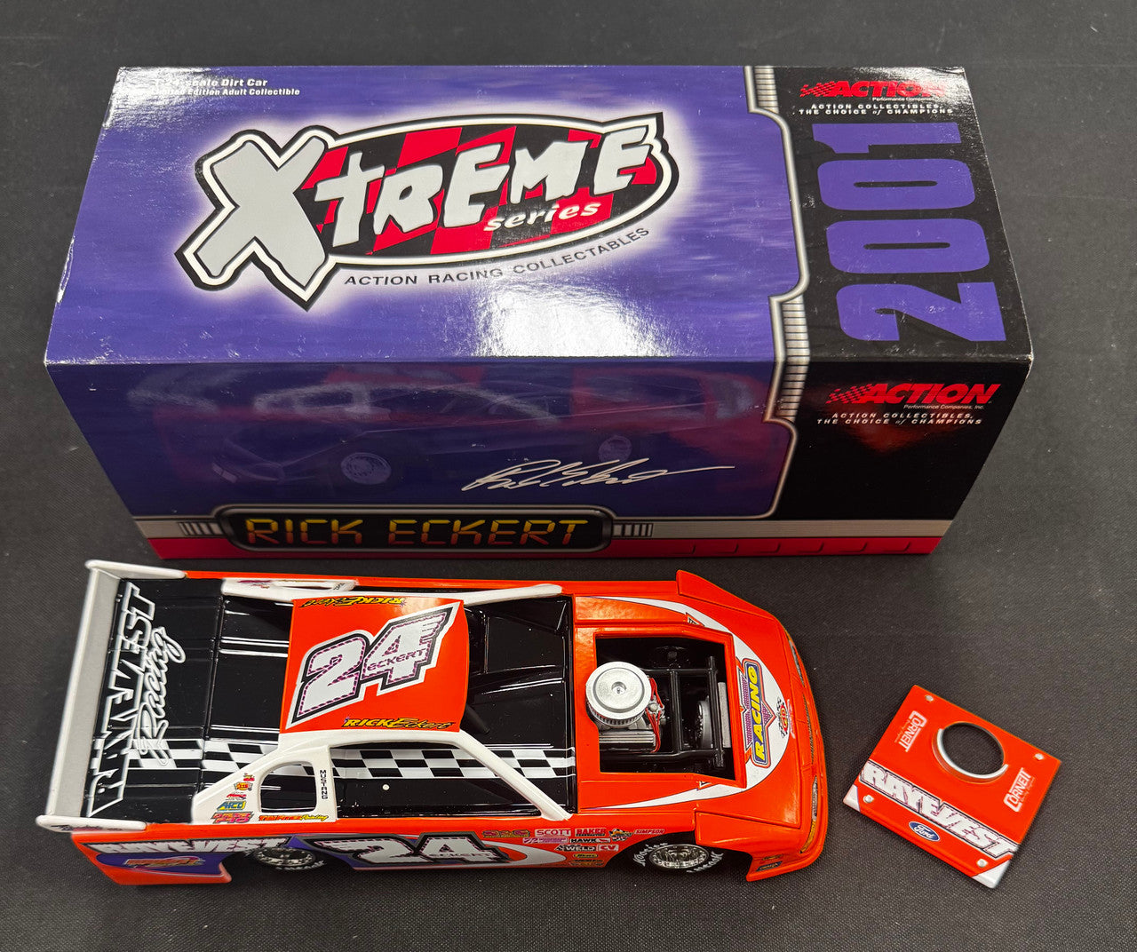 Action Racing Rick Eckert #24 2001 Raye Vest Dirt Car Xtreme Series 1:24