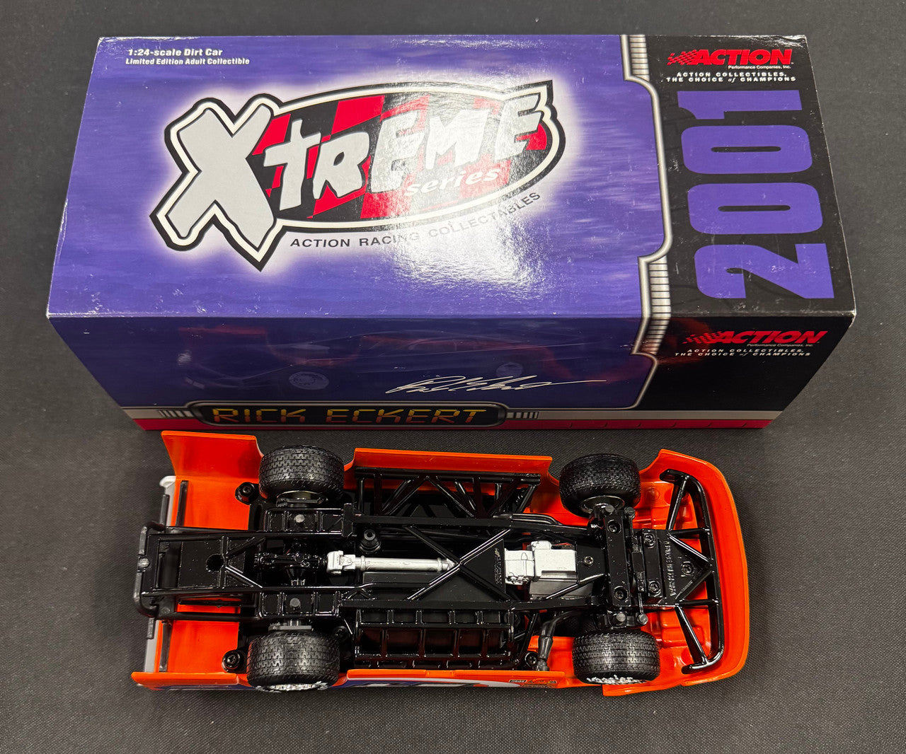 Action Racing Rick Eckert #24 2001 Raye Vest Dirt Car Xtreme Series 1:24