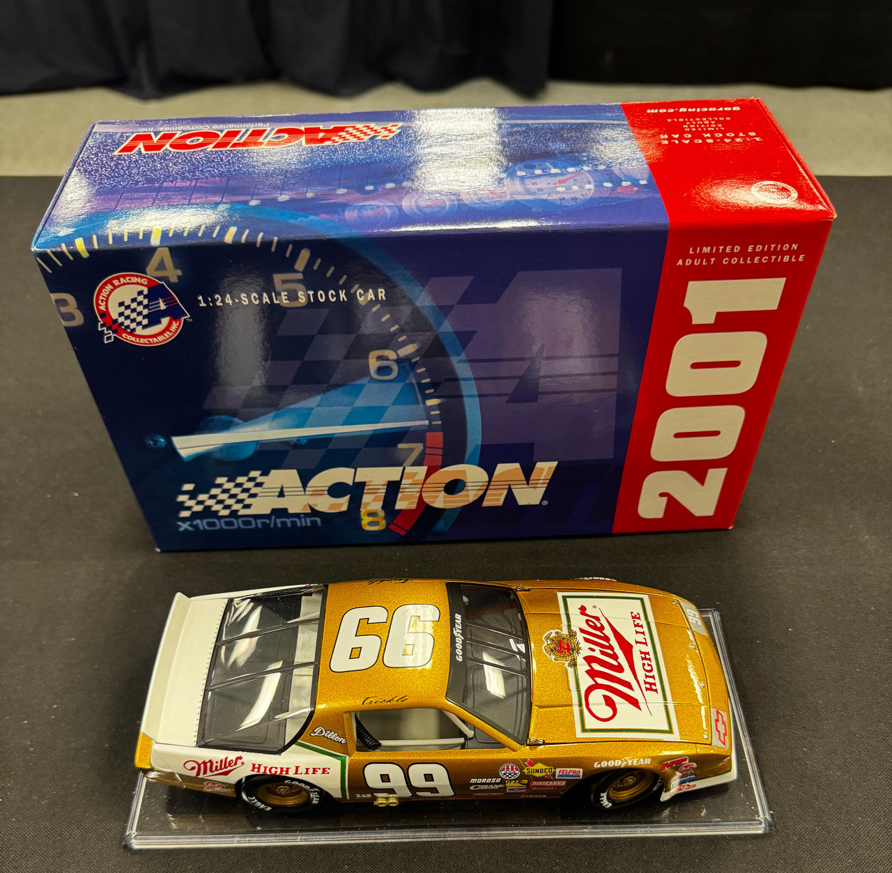 Action Racing Dick Trickle #99 1989 Miller High Life Chevrolet Camaro 1:24