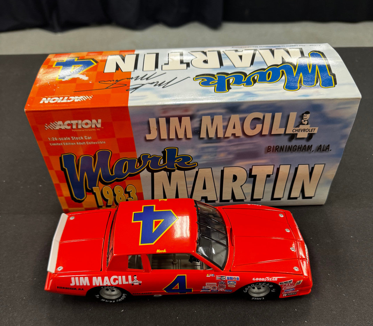 Action Racing Mark Martin #4 1983 Jim Magill Chevrolet Monte Carlo 1:24