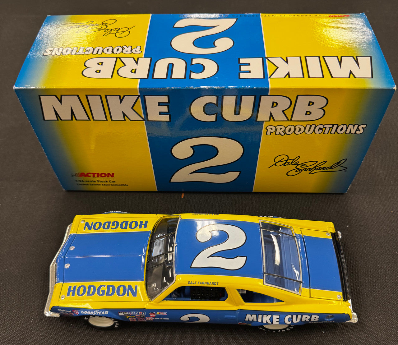 Action Racing Dale Earnhardt #2 1980 Mike Curb Productions Oldsmobile 442 1:24